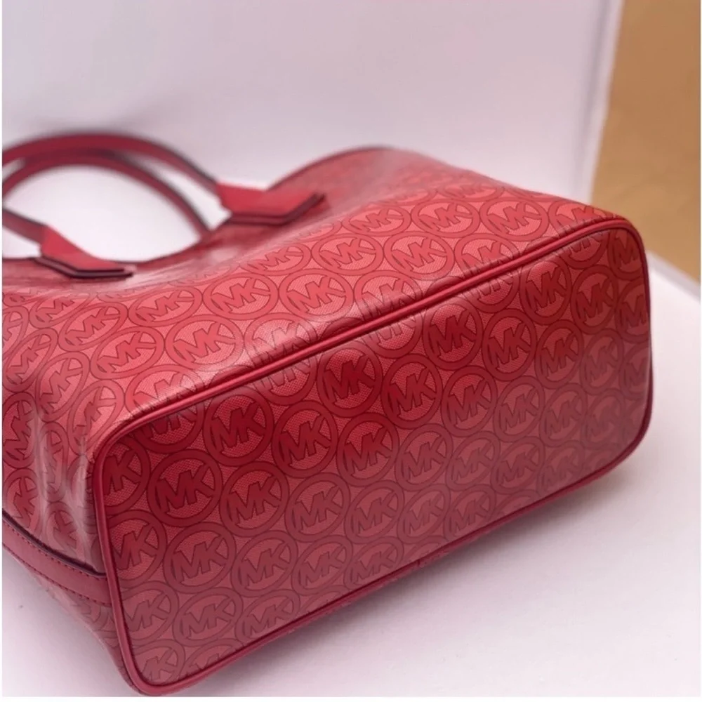 Michael Kors Jodie Tote Travel Bag - Picture 8 of 12